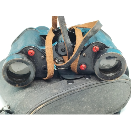 244 - Taylor Hobson WWII (1943) Binoculars with Case. Focus OK. Slight Lens Mould to 1 Lens.