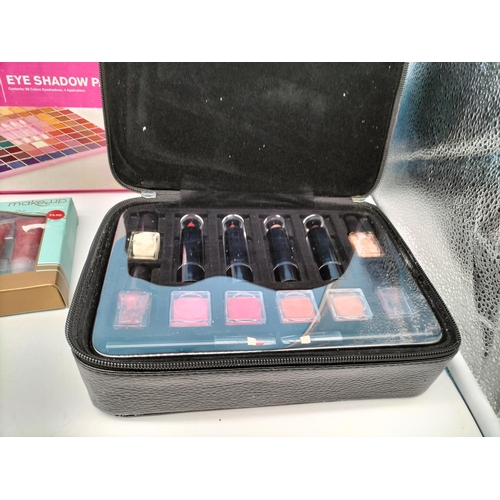 307 - Collection of Mixed Cosmetic Gift Sets