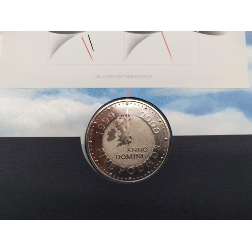 400 - Limited Edition Millennium Moment Uncirculated £5 Commemorative Coin 1999-2000.