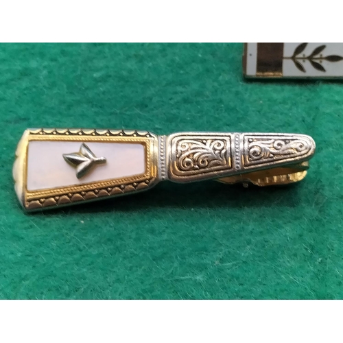 407 - Collection of Cufflinks and Tie Pins.