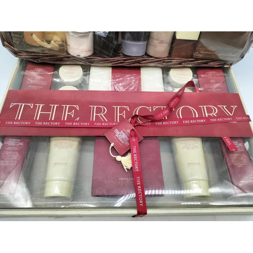 606 - Two Large Gift Sets to Incl. Grace Cole The Rectory Plus Naturals in a Wicker Gift Basket L48cm, W29... 