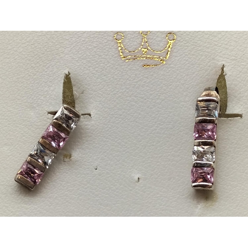 185A - 925 Silver Necklace with Amethyst Pendant plus Pair of Earrings.