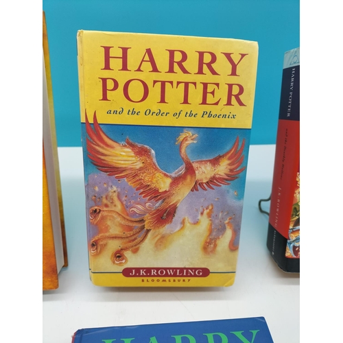 811 - Harry Potter Hardback Books (4).