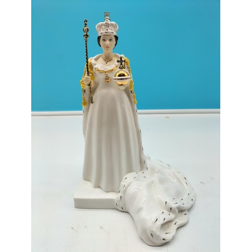 84 - Coalport 23cm Figure of Queen Elizabeth II in Commemoration of her Diamond Jubilee.