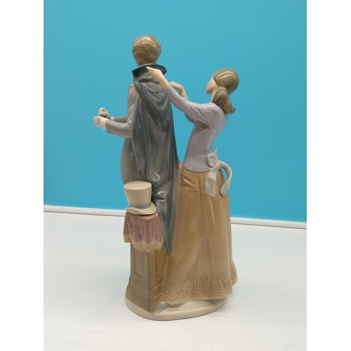 7 - Large 39cm (h) LLadro Figure 'Ready to Go' 4996.