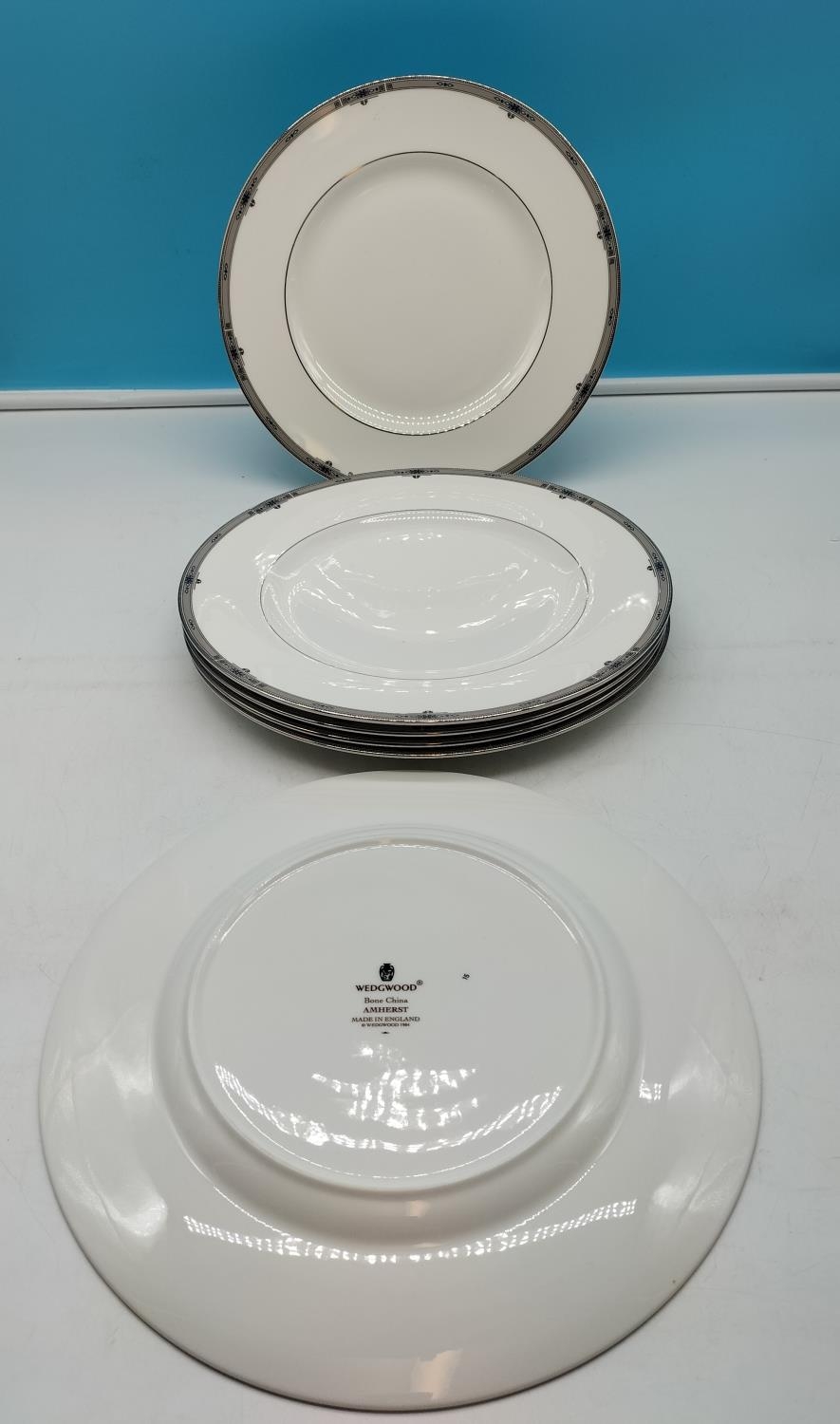 Wedgwood China 27cm Dinner Plates (6) in the 'Amherst' Pattern.