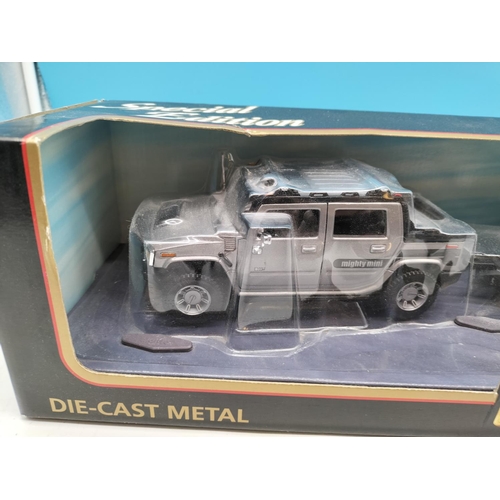 111 - Boxed Maisto Special Edition 32934 Show Haulers Series. Hummer H2 SUT Concept 1:27 Scale Mini Cooper... 