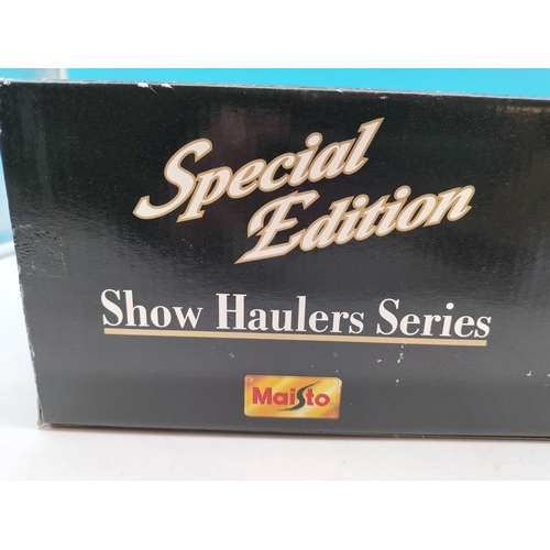 111 - Boxed Maisto Special Edition 32934 Show Haulers Series. Hummer H2 SUT Concept 1:27 Scale Mini Cooper... 