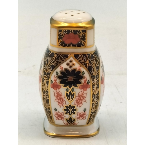 114 - Royal Crown Derby 10cm Pepper Pot.