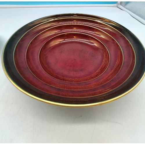 146 - Carlton Ware Rouge Royale Items (2) - Fruit Bowl 23cm (d) plus 22cm Plate with Mallards.