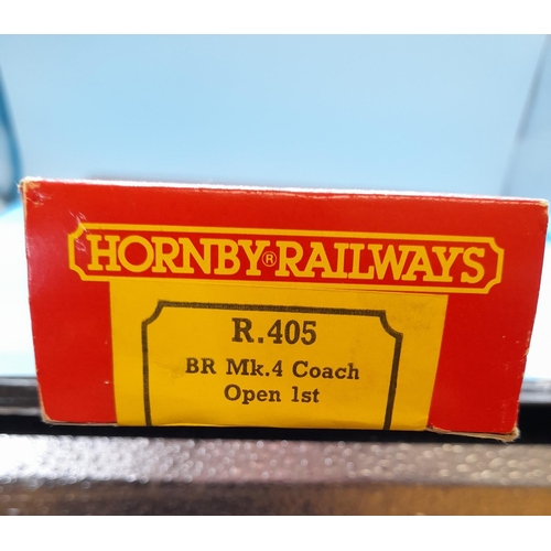 269 - Boxed Hornby 00 Gauge R405 BR Mk4 Open Coach 1st Class.