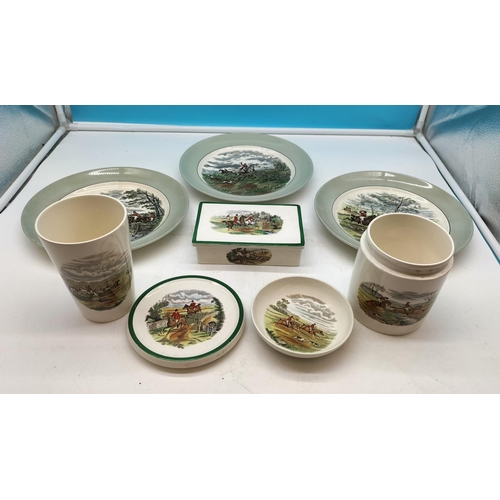 45 - 8 Pieces of Copeland Spode 'Hunt' Pattern to include 26cm Dinner Plates (3), Lidded Box, Teapot Stan... 