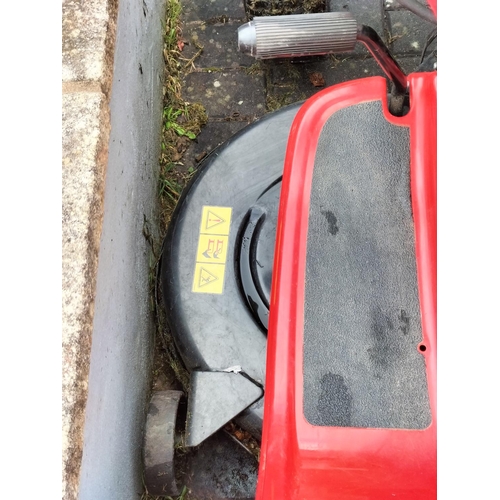 420 - MTD Smart Mowing Machine RF130H Hydrostatic 150kg 6.3kw 2800/Min. Good Working Order. Collection Onl... 