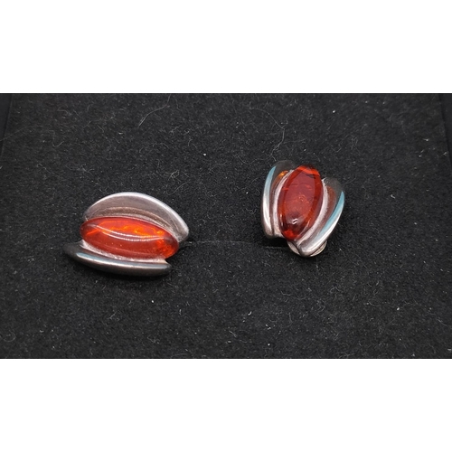 646 - Silver 925 Amber Earrings.