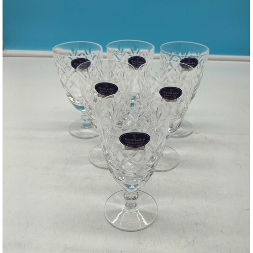70B - Royal Doulton Finest Crystal Set of 6 13cm Wine Glasses in the 'Georgian' Pattern.