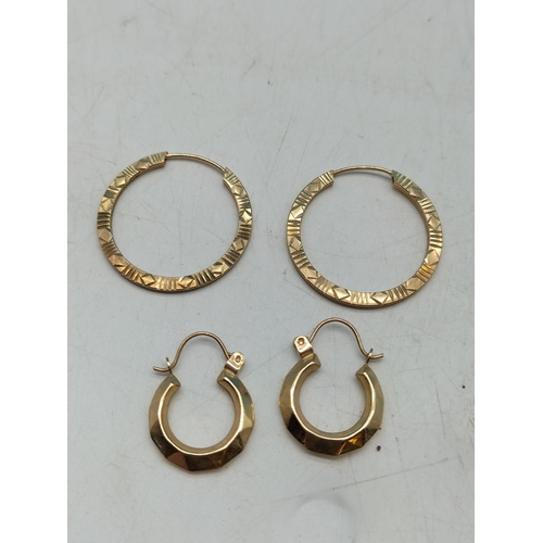 50B - 2 x Unmarked Tested 9ct Gold Hoop Earrings 1.6g