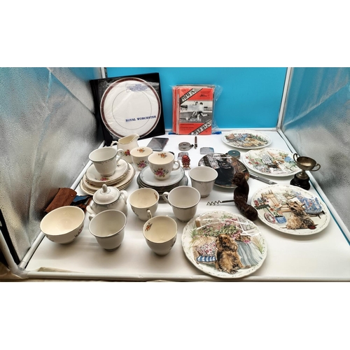 85B - Collection of Items to include Royal Worcester Cake Plate, Royal Albert Collectors Plates, Royal Dou... 