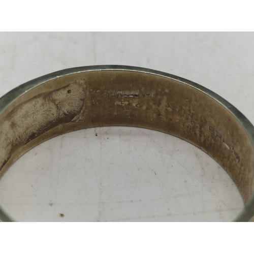 20 - 375 Hallmarked Gold Ring, Engraved MCMXCVIII. Size M. 3.3 Grams.