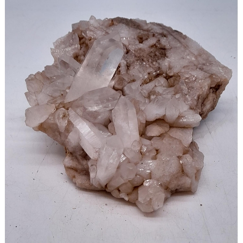 578 - Quartz Crystal 1.4kg