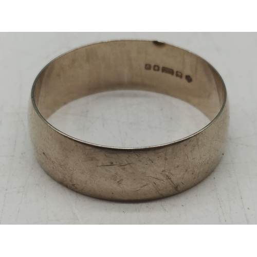 62 - 375 Hallmarked Gold Band Ring. Size U, 3.3 Grams.