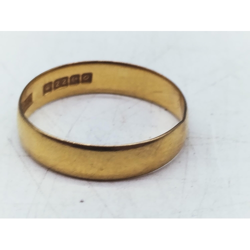 65 - 22ct Gold Hallmarked Band Ring. Size N, 2.4 Grams