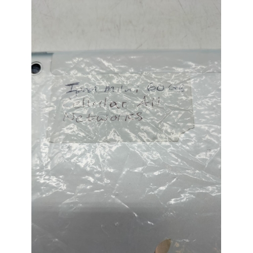 75 - iPad Mini 60GB, Model MD54B/A. Open to All Networks Version Update 15. W/O.