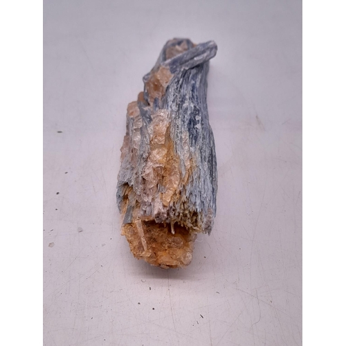 72 - (470) - Suevite Crystal Rock