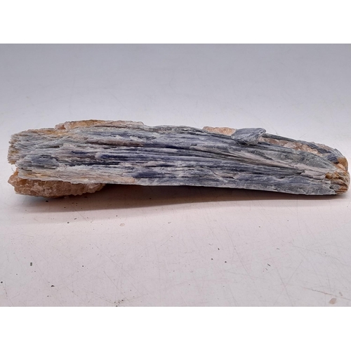 72 - (470) - Suevite Crystal Rock