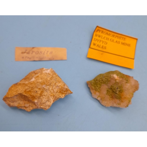 108 - (733) - Collection of 6 Minerals to include Haematite, Pyromorphite, Fluorspar, Alethoperis, Jarosit... 