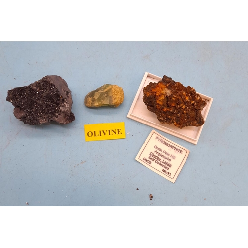 124 - (754) - Collection of 6 Minerals to include Olivine, Pyromorphite, Dolomite, Manganoan Calcite and M... 