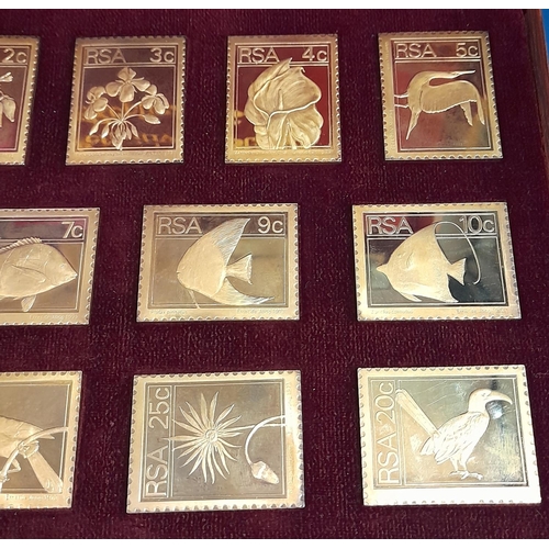 11 - Case Set Of RSA 1974/5 Definitive Stamp Replicas In Sterling Silver And Gold Plate Weighting 538 Gra... 