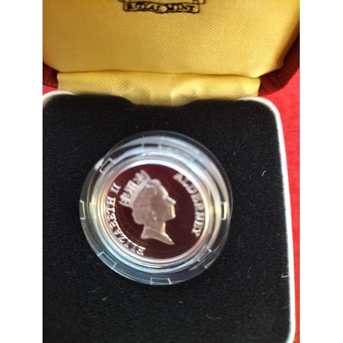 170 - 1995 Alderney Silver Proof 50th Anniversary of The End of WWII One Pound Coin in Case