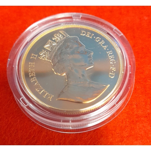 20 - 1988 22ct Gold Five Pound Coin. Number 1767 of 10,000 Limited Issue in Presentation Case 39.94g