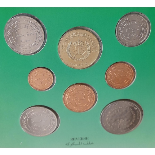 34 - 5 x Uncirculated Coin Sets to Incl. Central Bank of Cyprus, Saudi Arabia, Hashemite Kingdom of Jorda... 