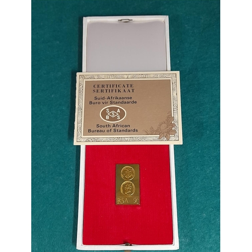 5 - Case Number 1092. A 9 Cent Stamp In 18 Carat Gold. Weighing 17.5 Grams. Mintage Of 2000 Only