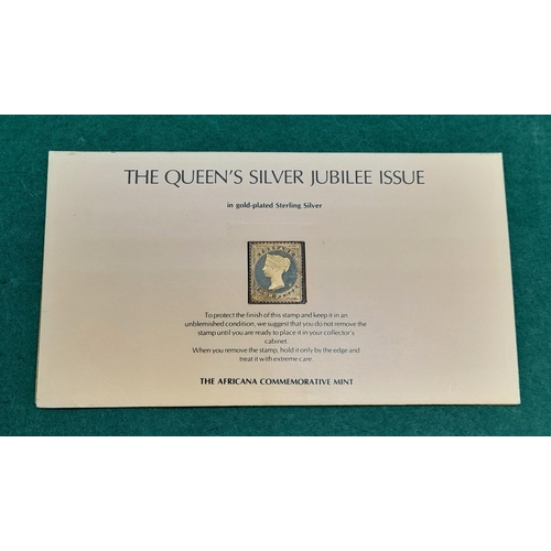 8 - 4 x The Queens Silver Jubilee Issue Stamp In Sterling Silver With Gold Plate Number 1,2,3,4 . One Pe... 