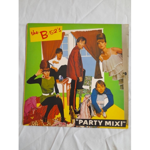 12 - B-52's LPs (5) to include IPM 1001 'Party Mix'  A-3u B-1u, ILPS 9622 'Wild Planet' A-1u B-2u, 204 21... 