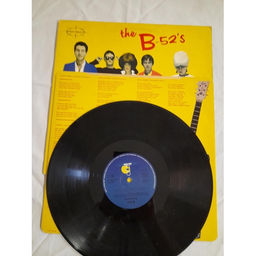 12 - B-52's LPs (5) to include IPM 1001 'Party Mix'  A-3u B-1u, ILPS 9622 'Wild Planet' A-1u B-2u, 204 21... 