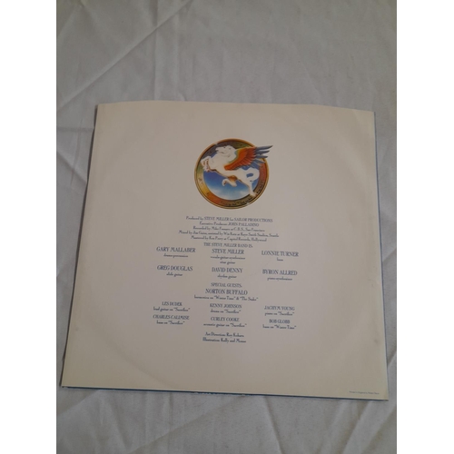 31 - The Steve Miller Band LPs (4) to include ESTS 122 'Anthology' A1 B1 A1 B1, 9286455 'Book of Dreams' ... 