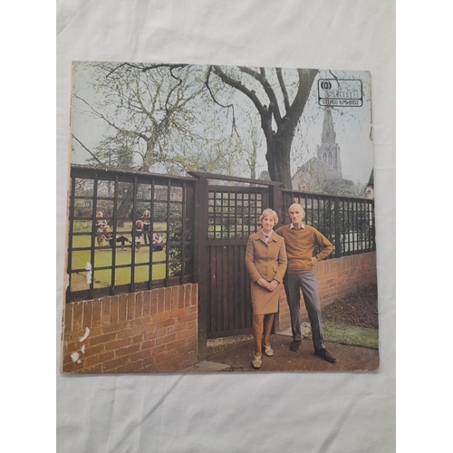 63 - Fairport Convention LP ILPS 9102 'Unhalfbricking' A//1 B//1, First Pressing.