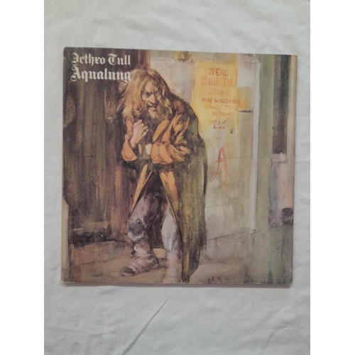 72 - Jethro Tull LPs (3) to include CJT1/2 'Living in the Past', ILPS 9145 'Aqualung' A-1u B-3u, ILPS 908... 