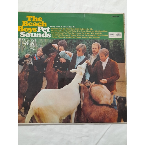 78 - Beach Boys LPs (2) to include T2458 'Pet Sounds' Mono -1 -1 and T1890 'Surfin' USA' Mono -1 -1.