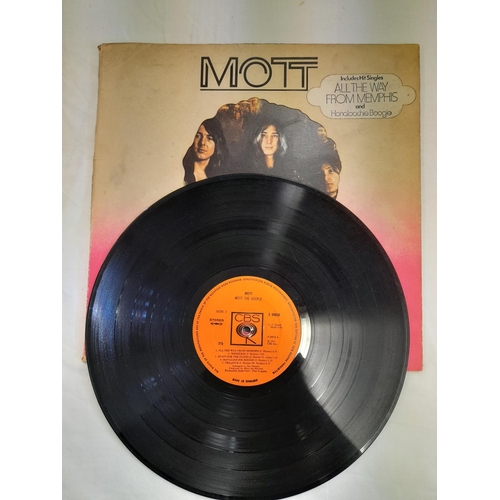 97 - Collection of 5 LPs to include AMLS 64356 Arthur Lee 'Vindicator' A-1 B-1, 69038 Mott the Hoople 'Mo... 