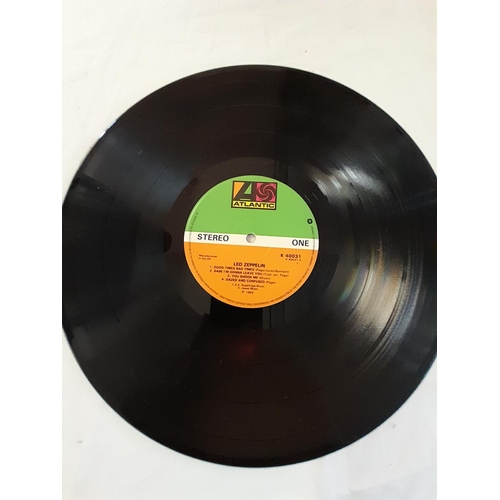 155 - Led Zeppelin LPs (3) to include K40031 'Led Zeppelin I' A1 B4 Green/Orange Label, K50014 'Houses of ... 