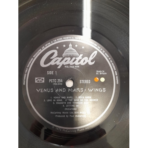 193 - Paul McCartney & Wings LPs (2) to include PCTC254 