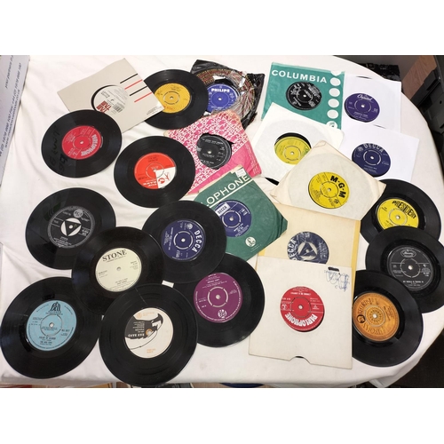 196 - Collection of Approx. 100 7inch vinyl singles mostly 1950's - 60's Rock N Roll, Pop, Jazz and do Wop