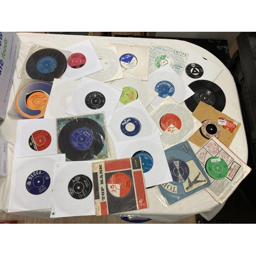 196 - Collection of Approx. 100 7inch vinyl singles mostly 1950's - 60's Rock N Roll, Pop, Jazz and do Wop