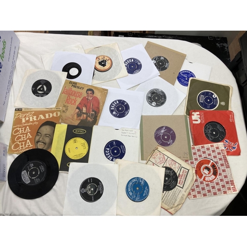 196 - Collection of Approx. 100 7inch vinyl singles mostly 1950's - 60's Rock N Roll, Pop, Jazz and do Wop