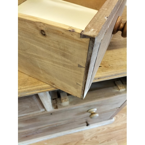 344 - Pine Set of Drawers - 2 Drawers Under 2 Drawers. 1 Drawer Requires Attention. 85cm High, 96cm x 58cm... 