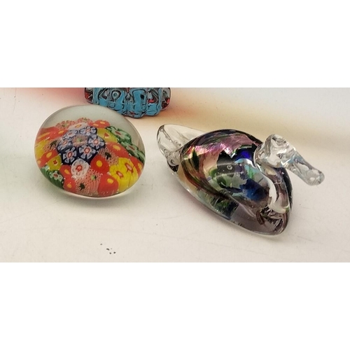 522 - Mixed Coloured Glass Items (8) to include Paperweight, Gondola, Controlled Bubble Dish, Bud Vases, B... 